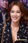 [포토엔화보]섹시디바 채연, 글래머 몸매라인 강조한 브이라인 패션