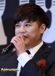 군입대 앞둔 신동 “무대서 머리 깎더라도..슈주 믿는다”