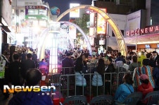 [포토엔]부산국제영화제 전야제 ‘여전히 진행미숙으로 삐걱’