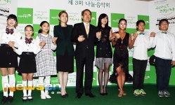 [포토엔]제3회 나눔음악회 ‘후원자님 고맙습니다’