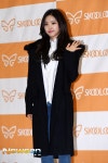 [포토엔]에이핑크 손나은 ‘수수한 학생처럼’