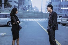 ‘무뢰한’ 위험한 사랑 전도연-김남길 스틸컷, 극과극 표정