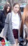 [포토엔]러블리즈 유지애 ‘추운날씨에도 초미니’(출근길패션)