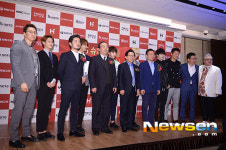 [포토엔]슈퍼 아이돌 ‘대박 기원하며 화이팅’