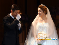 [포토엔]‘새신랑’ 이상구 ‘너무 행복해서 눈물이~’