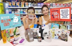 올리브영, 여름철 핫 아이템 마스크팩 대방출…최대 50% 할인