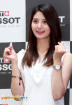 [포토엔]EXID 정화 ‘막내의 수줍은 손하트~’