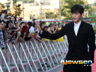 [포토엔]장한 ‘여유있는 손인사’