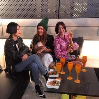 ‘절친 모여라’ 엄정화, 이혜영 홍진경과 패션쇼 인증샷