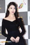 [포토엔]아이유, 장기하 마음 뺏은 청순한 미모