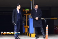 [포토엔]정우-김유미 결혼 ‘주차장 입구부터 삼엄한 철통보안’(정우 김유미 결혼)