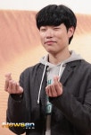 류준열 “나영석PD, 빅토리아폭포서 가장 천진난만”(꽃보다 청춘 아프리카)