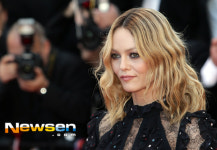 [포토엔]바네사 파라디 ‘카메라 삼킬 듯 한 눈빛’(칸영화제)