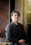 박찬욱 감독 “지독한 감독? 나홍진에 명함도 못내밀어”