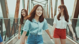 여자친구 티저영상 최초공개, 교복 벗고 레트로룩 완성