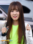 [포토엔]여자친구 유주 ‘손가락 부상도 문제없어’ (아육대 출근길)