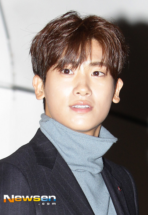 16년차 배우 박형식, 아이돌 활동으로 성장한 시간이 지금의 빛을 발하다