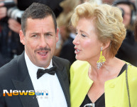 [포토엔HD] 아담 샌들러-엠마 톰슨 ‘수다만발 레드카펫’