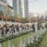 서지혜-신소율, 미녀들의 축하 “윤소이♥조성윤 행복한 결혼식”