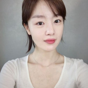 한선화, 새하얀 피부로 뽐내는 청순미 ‘세상 혼자 사는 미모’
