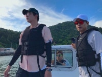 한지민, ‘삼시세끼’ 삼형제와 배 위에서 다정샷 “이서진 선배 아저씨”