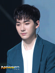 [포토엔HD]뉴이스트W 아론 ‘깔끔한 외모’