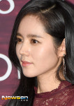 [포토엔] 한가인 ‘클로즈업 부르는 인형미모’