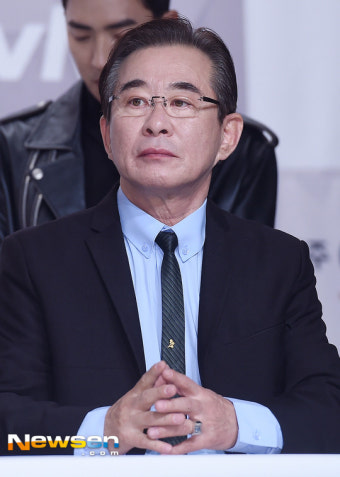 [포토엔HD] 송민형 ‘인자한 아버지’