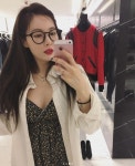 현아가 안경을 쓰면? 청순 비주얼 변신