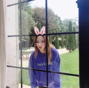 태연, 세월 역행하는 방부제 미모 ‘대학생인 줄’
