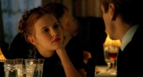 ‘롤리타’ 도미니크 스웨인, 21년전 헤어스타일 그대로..여전한 미모[파파라치컷]