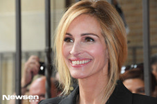 줄리아 로버츠, 여전히 시원시원한 백만불짜리 미소[파파라치컷]