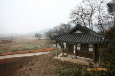 대숲속 흙돌담이 어우러지는 천년 한옥마을