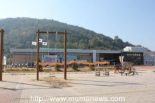 남해 유배문학관 체험과 참여의 동적 문학관