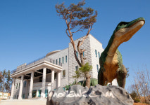 안면도 쥬라기공원, 경찰 공무원과 가족 무료초대