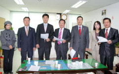 한나라당 동작구 의원, 사당노인종합복지관 신축에 따른 민원 이행 촉구 성명서 발표