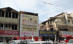 북마산가구거리 가구점 4곳 불에 타 전소 1명 사망