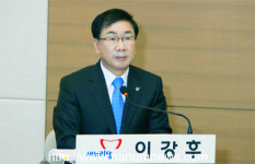 (나눔포토) 이강후 새누리당 후보 강원도 원주 을 후보 TV토론회서 지역 살찌우는 재정 확보할 것