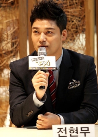 전현무 전속계약 체결 '강호동-신동엽과 한솥밥'