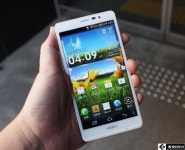 팬택의 자존심 베가 R3 써보니, 성능은 최고지만 배터리 시간이..