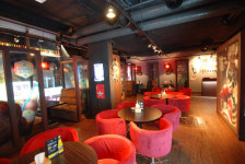 색다른 분위기에 수제요리 갖춘 세계맥주 전문점-쿨럭