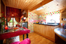 아침고요수목원인근 가평에 위치한 커플스파펜션 ‘남이섬벨리타펜션’