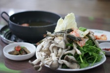 강남샤브샤브부대찌개, 직영점 11개가 주목 받는 이유