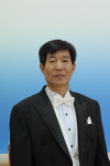 합창하며 치료하는 조월태 단한의원 원장