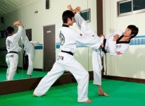 영남외국어대학, 제8회 웰빙태권체조 페스티벌 1위 쾌거