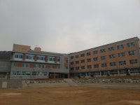 용인교육지원청, 학교.도급업체가 혼연일체 돼 개교 추진