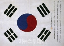 나라사랑 ‘태극기 거리’구경오세요