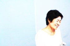 김혜자 모노드라마 오스카! 신에게 보내는 편지, 소외아동과 이웃을 돕는 자리 마련
