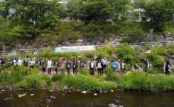 용인시 풍덕천2동, EM흙공 던지기 하천정화활동 나서
