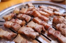 생생정보통에 소개된 남양주 팔당맛집 통삼겹살바비큐 전문점 돈오촌